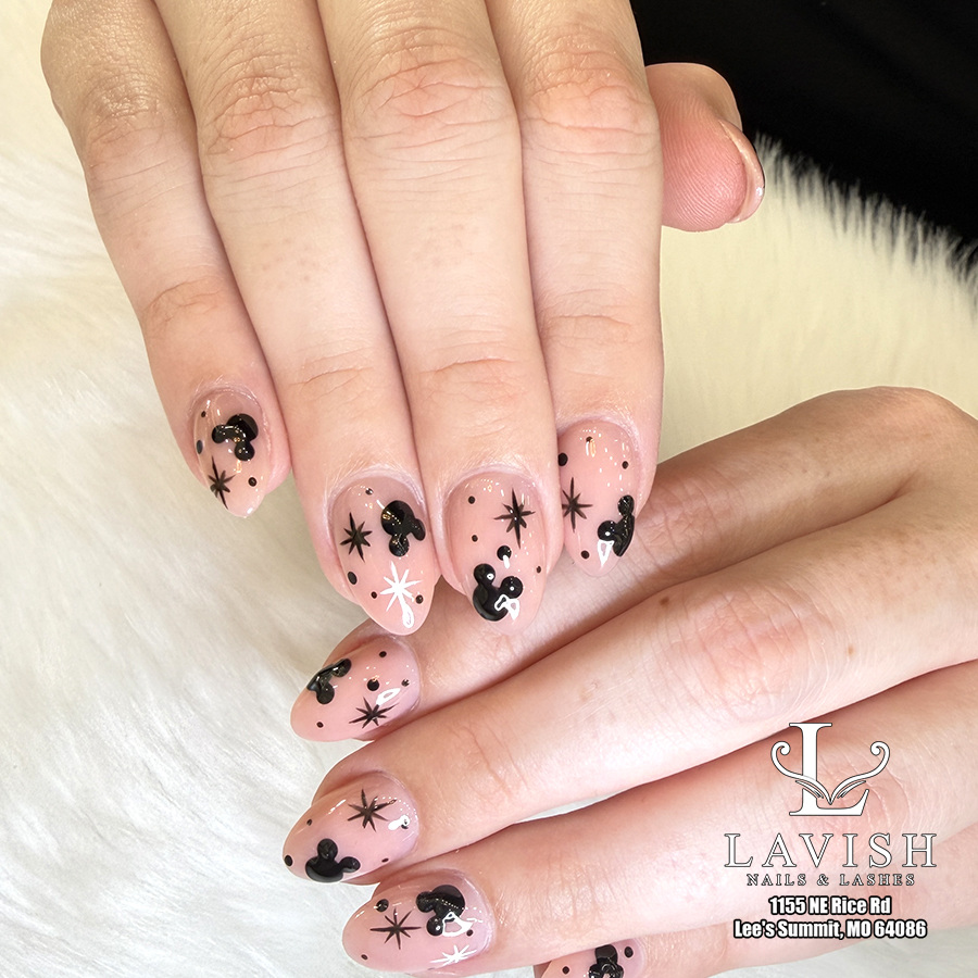 Lavish nails & lashes